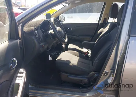 2014 Nissan Versa 1.6 Sv z USA, uszkodzony, nr VIN 3N1CN7AP8EL808211